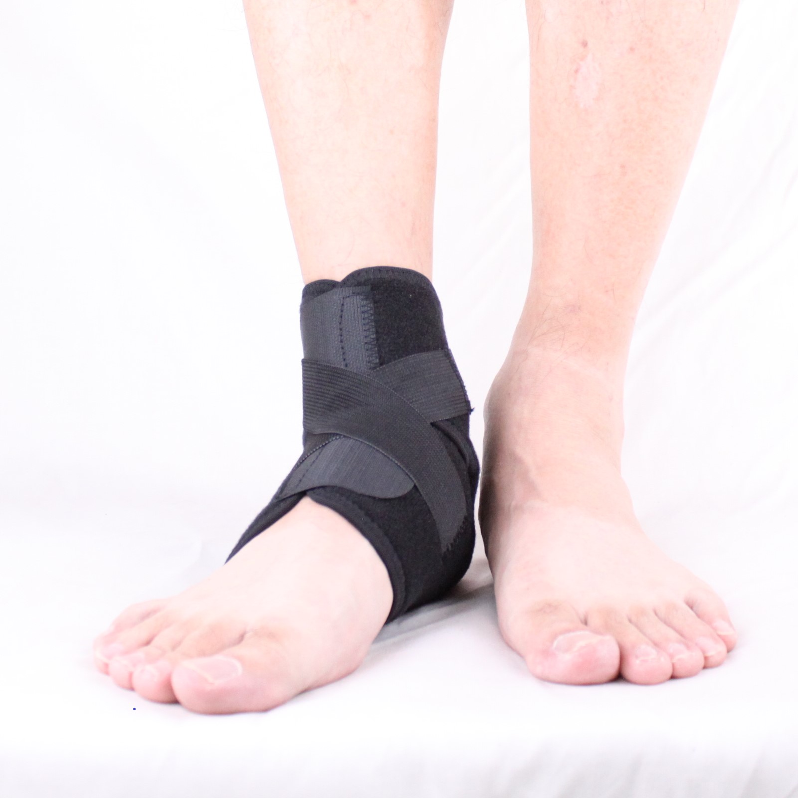 HAN-4002 Neoprene Ankle Support